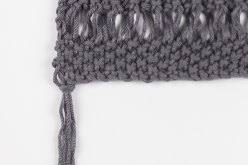 Waterfall mug rug | Knitting pattern - Mirella Moments