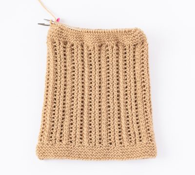 Lace Cowl | Knitting pattern - Mirella Moments