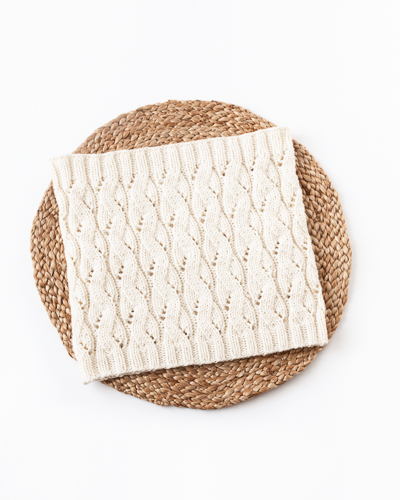 Glacier Cowl knitting pattern - Mirella Moments