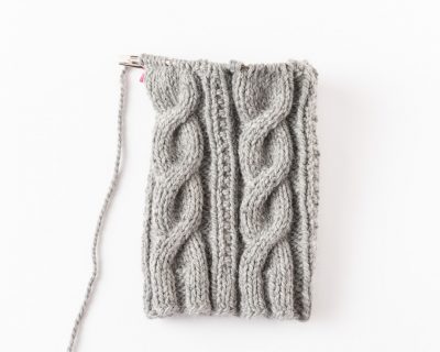 Chunky Cable Cowl knitting pattern - Mirella Moments