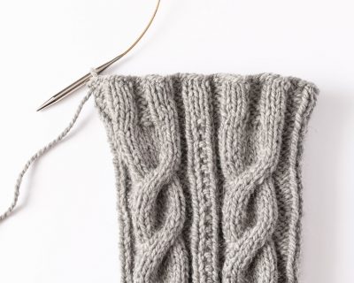 Chunky Cable Cowl knitting pattern - Mirella Moments